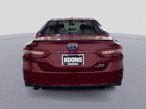 2019 Toyota Camry Hybrid XLE