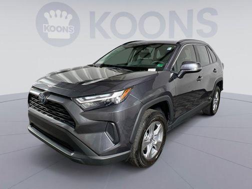 2022 Toyota RAV4 Hybrid XLE