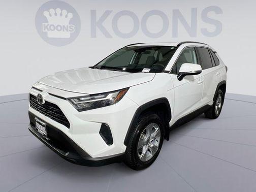 2023 Toyota RAV4 XLE