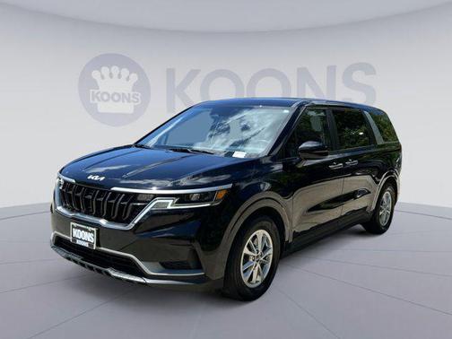 Aurora Black Pearl 2024 Kia Carnival LX