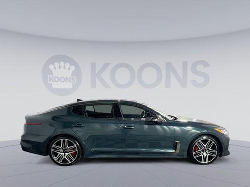 2023 Kia Stinger GT2
