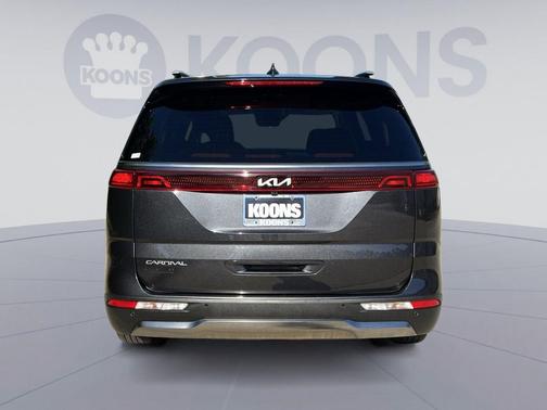 Panthera Metal 2024 Kia Carnival SX