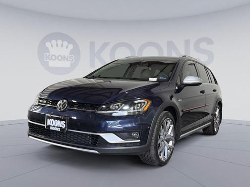 Night Blue 2019 Volkswagen Golf Alltrack TSI SE