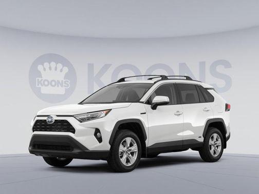 Super White 2021 Toyota RAV4 Hybrid XLE