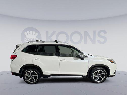 2023 Subaru Forester Touring