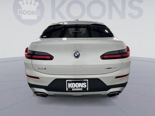 2024 BMW X4 xDrive30i