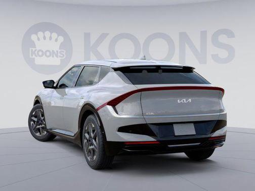 2025 Kia EV6 Light Long Range