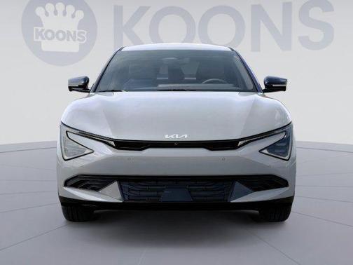 2025 Kia EV6 Light Long Range