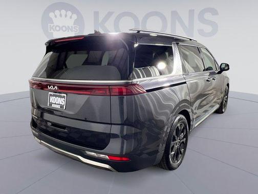 Panthera Metal 2023 Kia Carnival SX