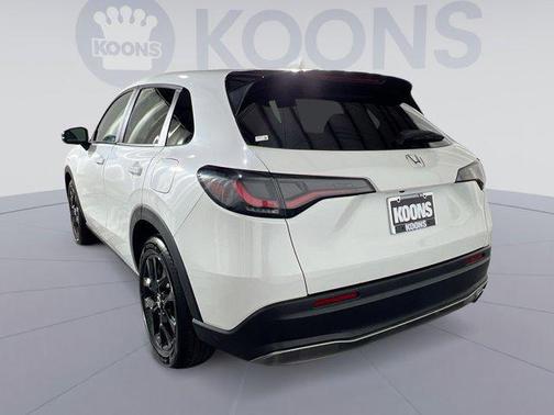 2023 Honda HR-V 2WD Sport