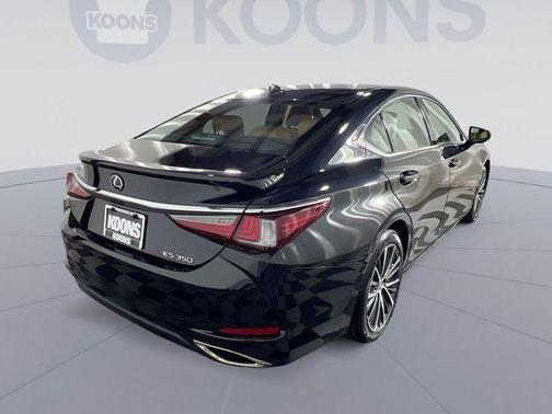 2022 Lexus ES 350 Base