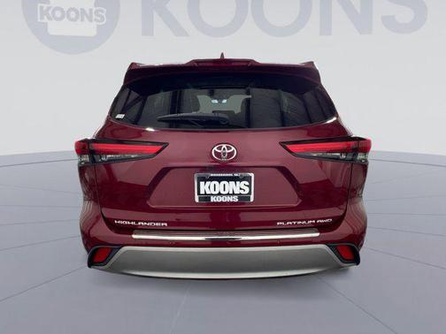 2021 Toyota Highlander Platinum