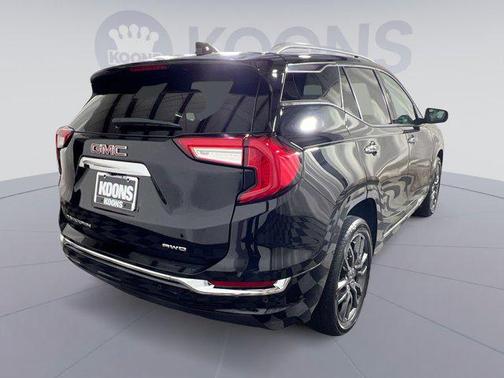 2022 GMC Terrain Denali