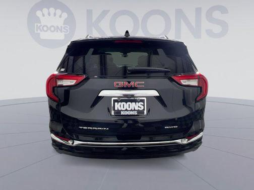 2022 GMC Terrain Denali