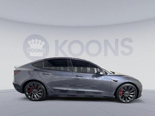 2023 Tesla Model 3 Performance