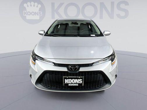 Classic Silver Metallic 2021 Toyota Corolla LE