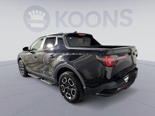 Phantom Black 2022 Hyundai SANTA CRUZ SEL Premium
