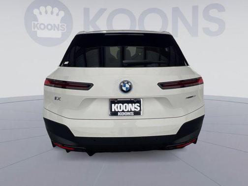 2023 BMW iX xDrive50