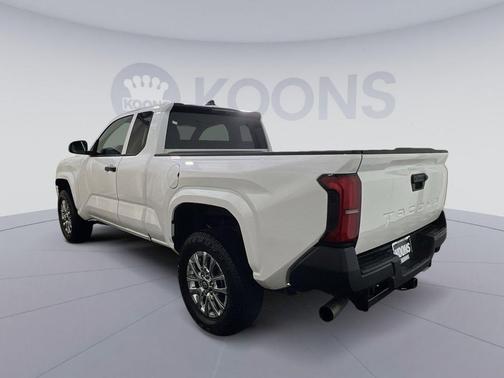 Ice Cap 2024 Toyota Tacoma SR