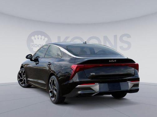 2025 Kia K5 EX