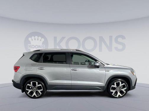 2022 Volkswagen Taos 1.5T SEL