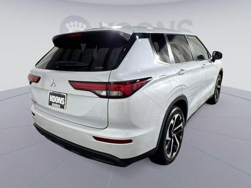 2022 Mitsubishi Outlander ES 2.5 S-AWC