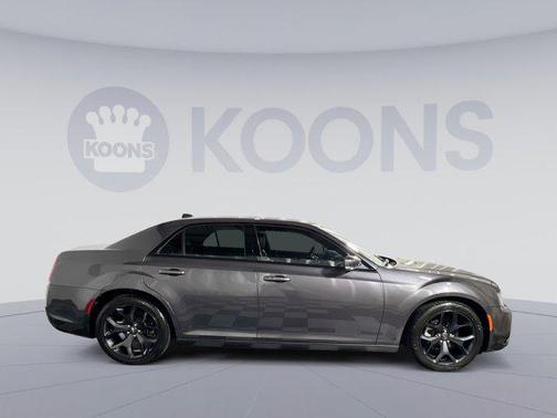 2021 Chrysler 300 S