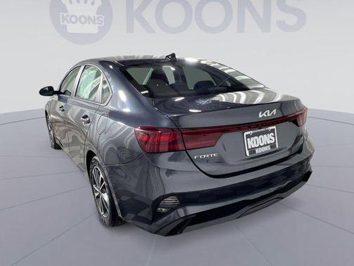 Gravity Gray 2023 Kia Forte LXS