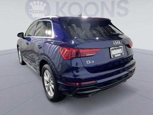 2022 Audi Q3 45 S line Premium Plus