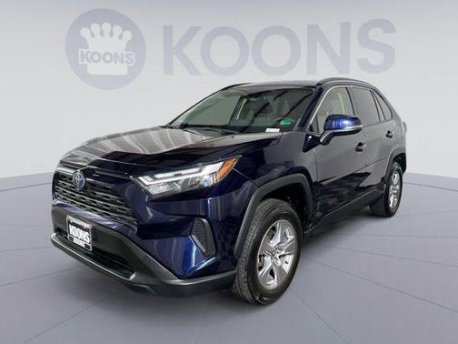 2022 Toyota RAV4 Hybrid XLE