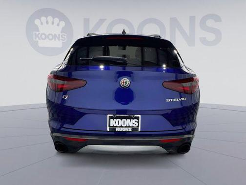 2022 Alfa Romeo Stelvio Ti