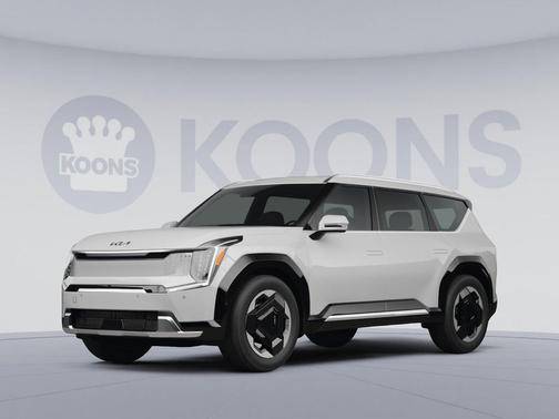 Ivory Silver Matte 2024 Kia EV9 GT-Line