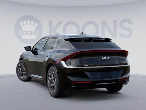 2025 Kia EV6 Light Long Range