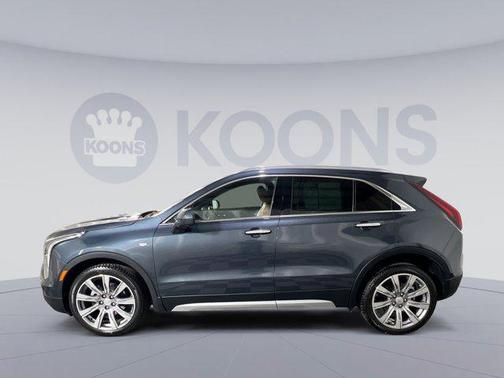 2020 Cadillac XT4 Premium Luxury
