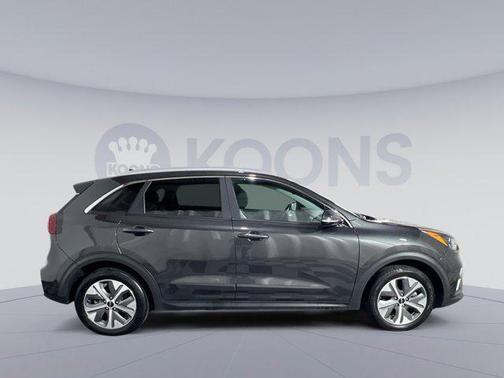 2022 Kia Niro EV EX