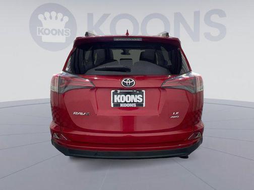 2017 Toyota RAV4 LE