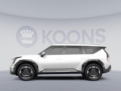 Snow White Pearl 2024 Kia EV9 GT-Line