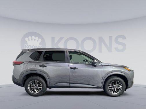 2022 Nissan Rogue S