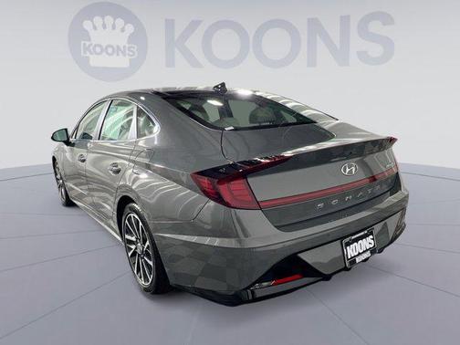 2023 Hyundai SONATA Limited