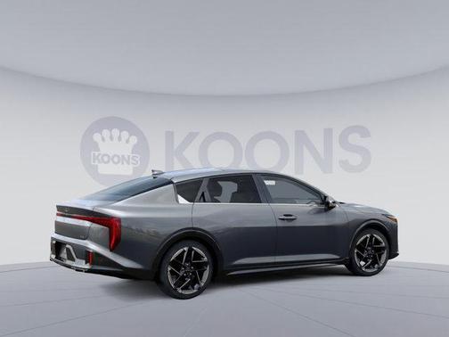 2025 Kia K4 GT-Line