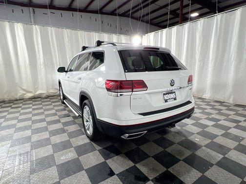 2022 Volkswagen Atlas 3.6L SE w/Technology