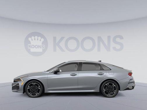 2022 Kia K5 LX