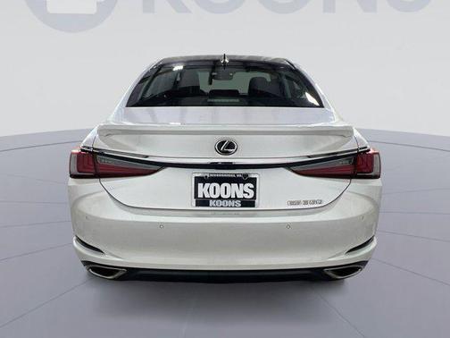 2023 Lexus ES 350 Base