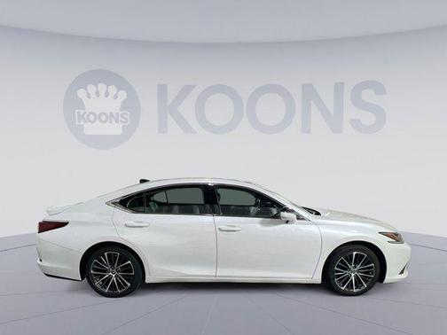 2023 Lexus ES 350 Base
