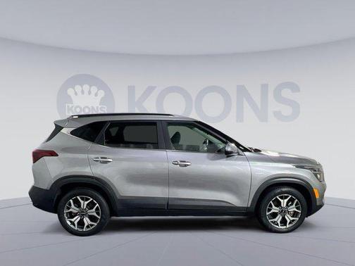 2022 Kia Seltos EX