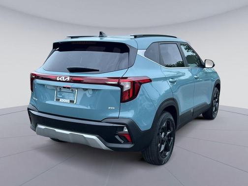 Pluton Blue 2026 Kia Seltos EX