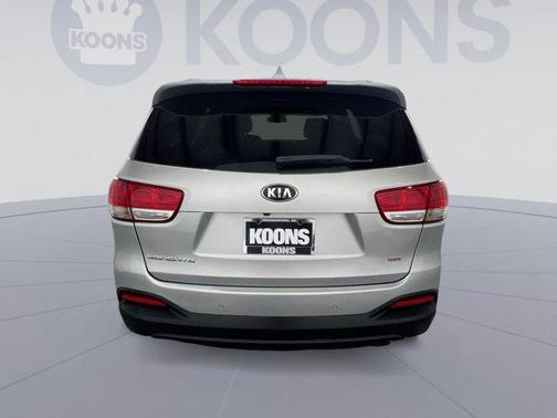 2016 Kia Sorento LX