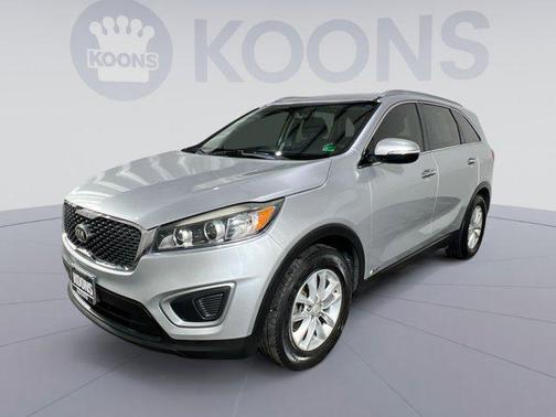 2016 Kia Sorento LX