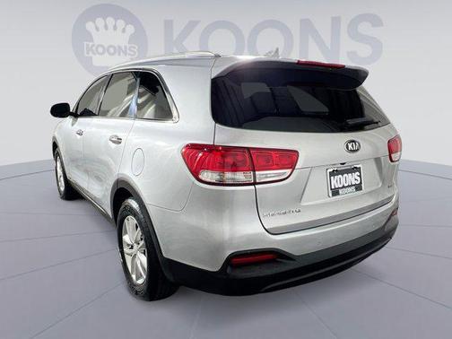2016 Kia Sorento LX
