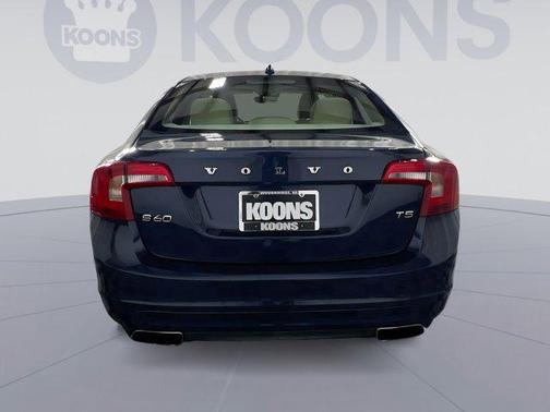 2015 Volvo S60 T5 Premier